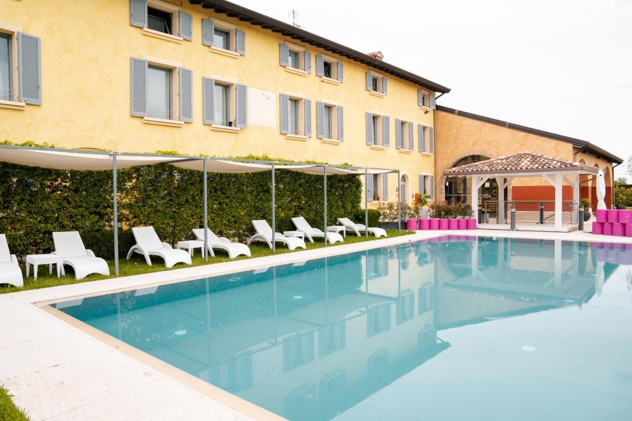 Hotel Corte Del Paggio Valeggio sul Mincio Exterior foto